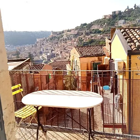 La Grotta Di * Modica